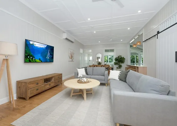 Grand 4Br Queenslander On Harold Sleeps 7